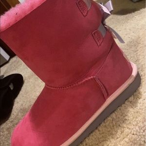 Pink kid uggs